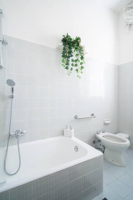 Casa Lya E Seve Lägenhet Bergamo Exteriör bild